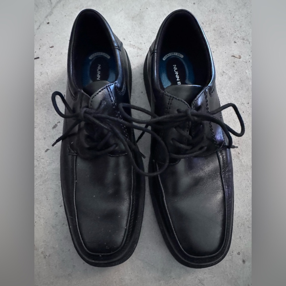 Nunn Bush Men's Classic Black Oxfords